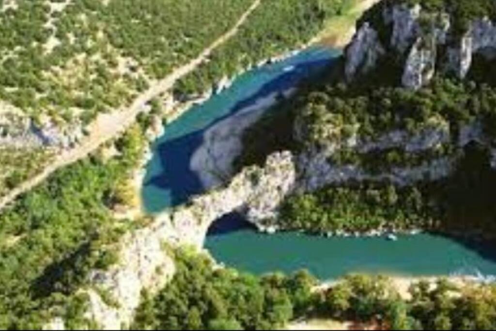 La O'Liso Gorges De L'Ardeche Villa Salavas Exterior foto